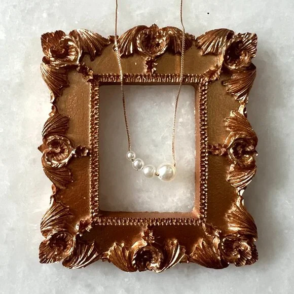 🚨CLEARANCE🚨NWOT Necklace - Yellow Gold Plated Box Chain with Faux Pearls - Picture 2 of 5